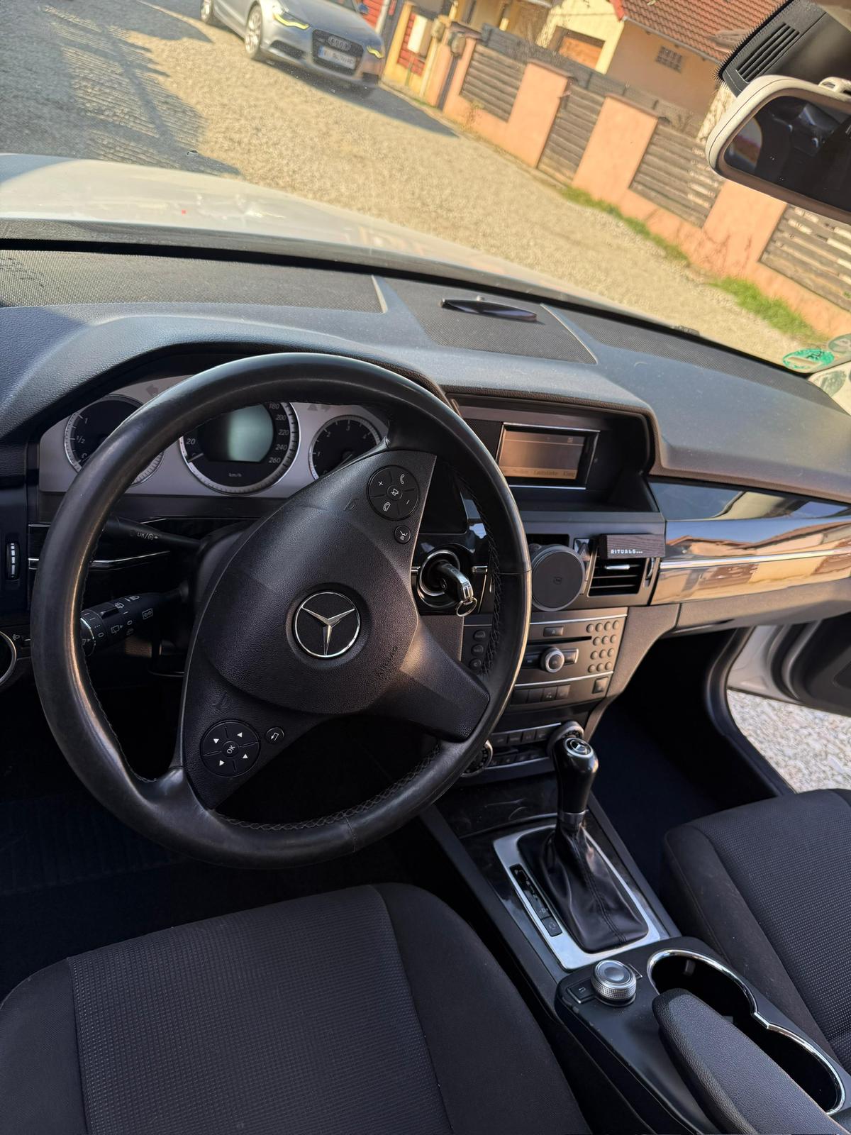Fotografie 38 - Mercedes - ML 2013