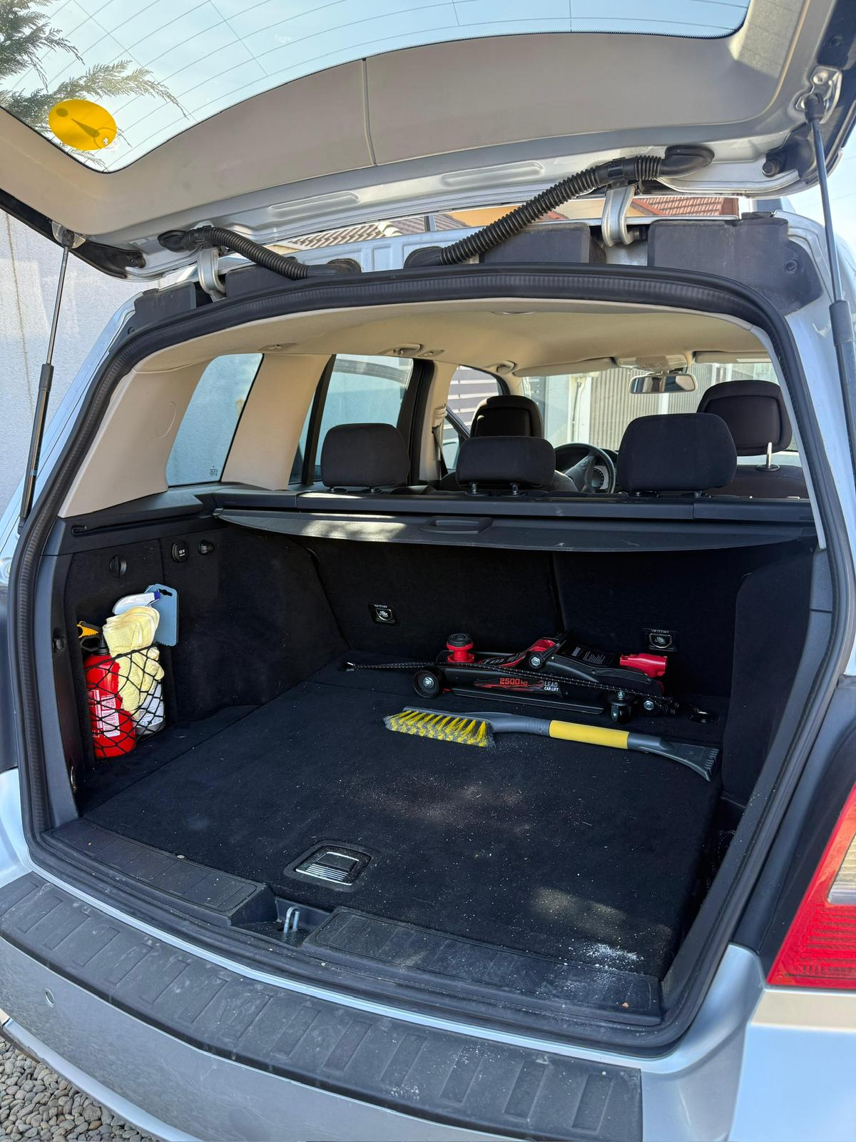 Fotografie 51 - Mercedes - ML 2013