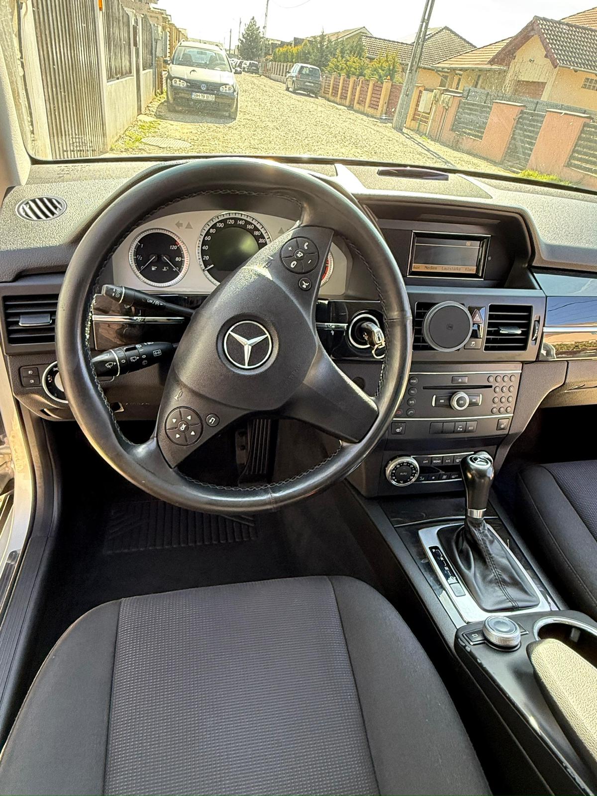 Fotografie 9 - Mercedes - ML 2013